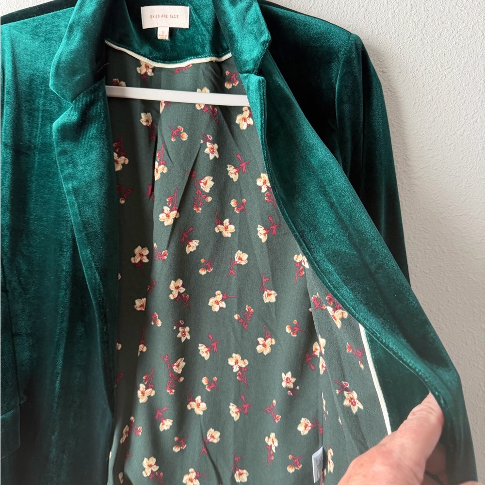 Skies are Blue Velvet Open-Front Blazer Jacket - Picture 5 of 9